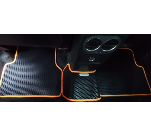 Коврики в салон, багажник для Volkswagen Tiguan (2007-2017). Доставка по Беларуси.